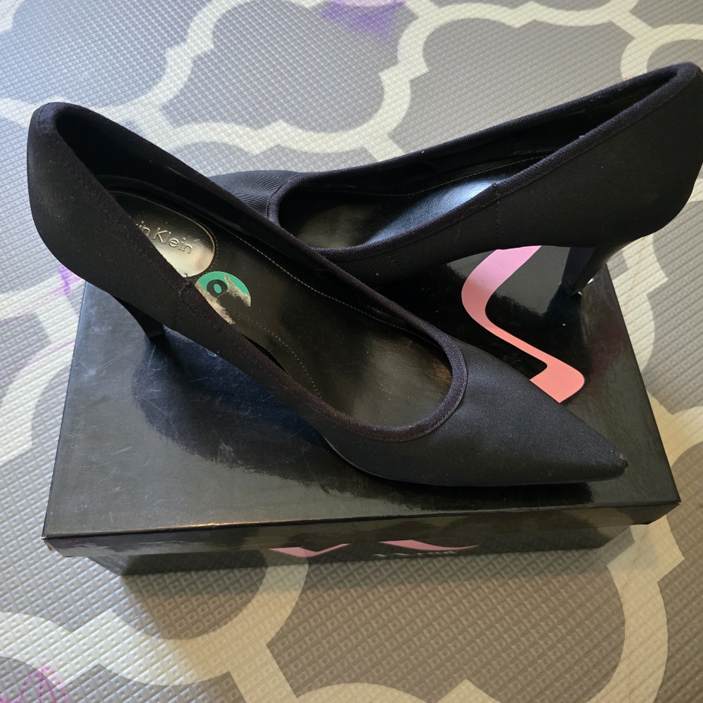 Calvin Klien Elegant Black Heels 8